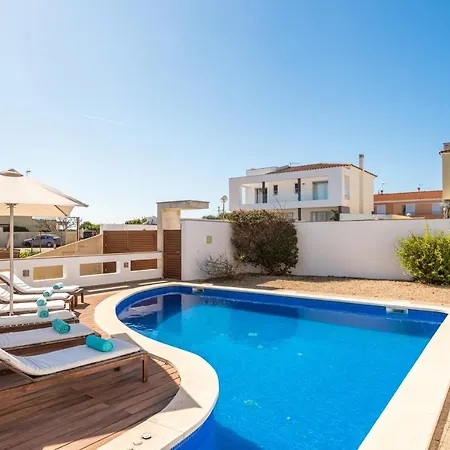 Blue Villa *